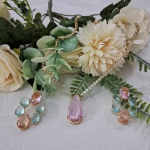 Conjunto Colar Riviera com pingente cristal e brinco coloridos